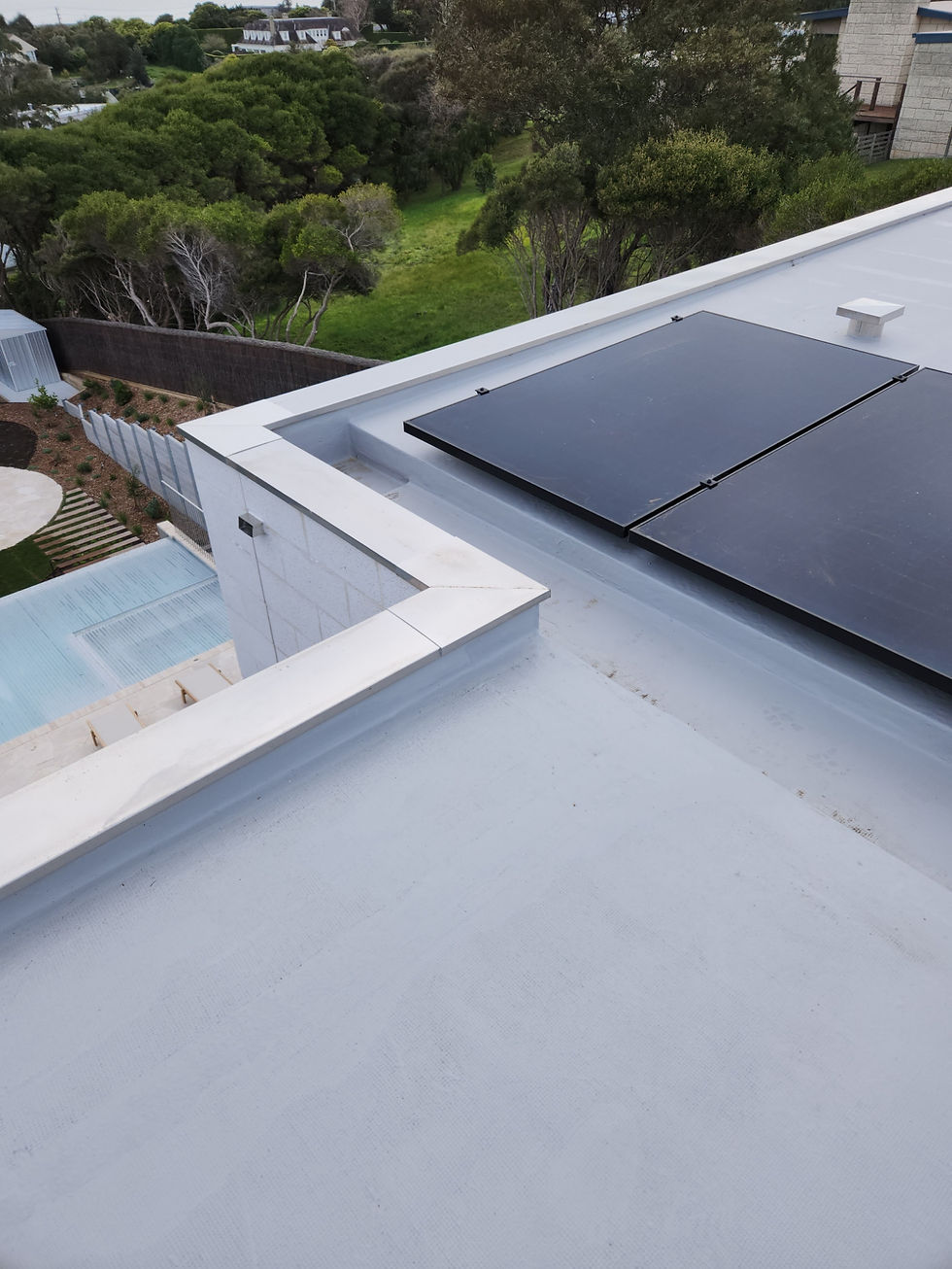Tiled edging of roof capping