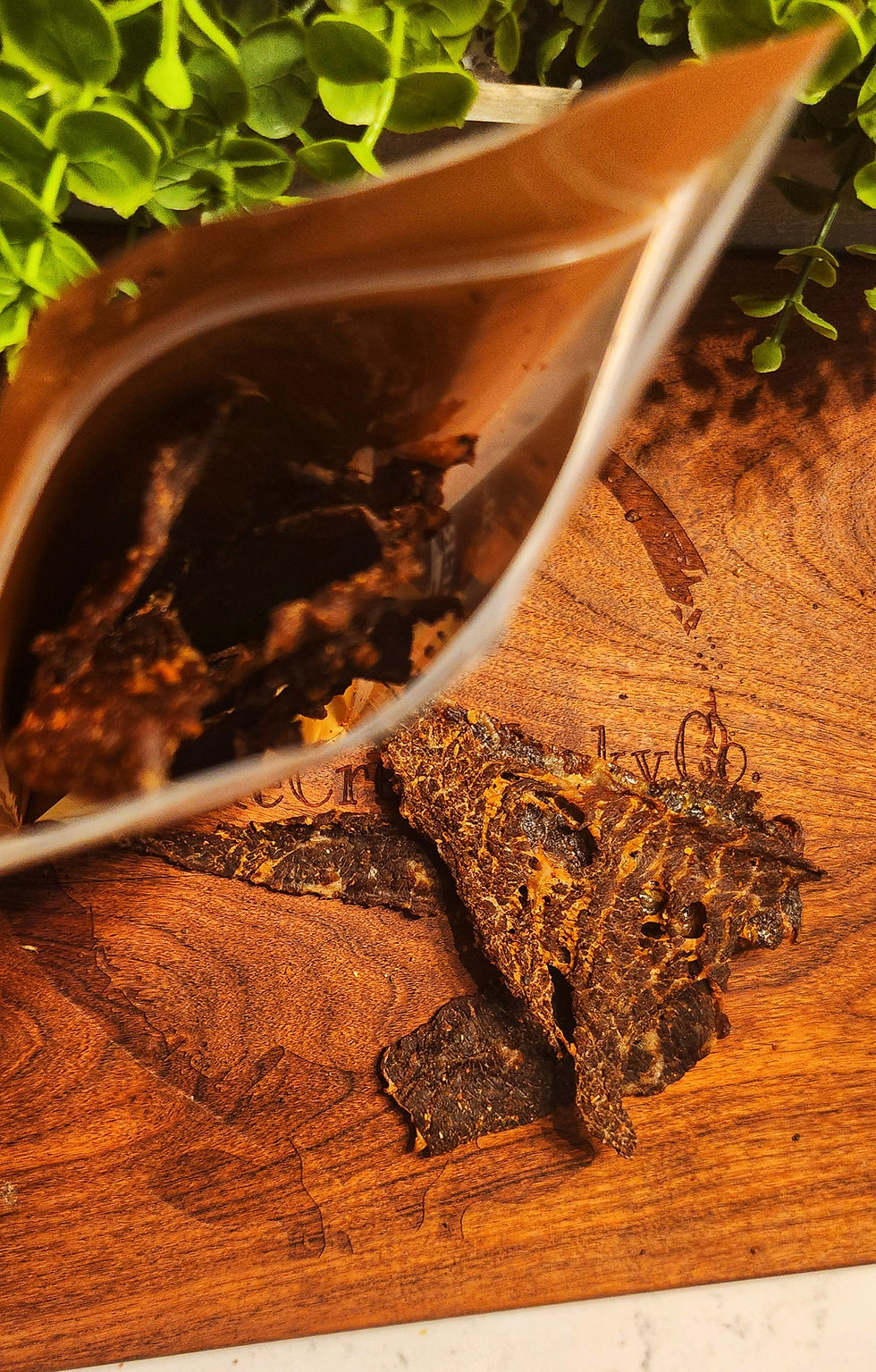 Thumbnail: Mesquite Creek Jerky Co. - Garlic Pepper HOT
