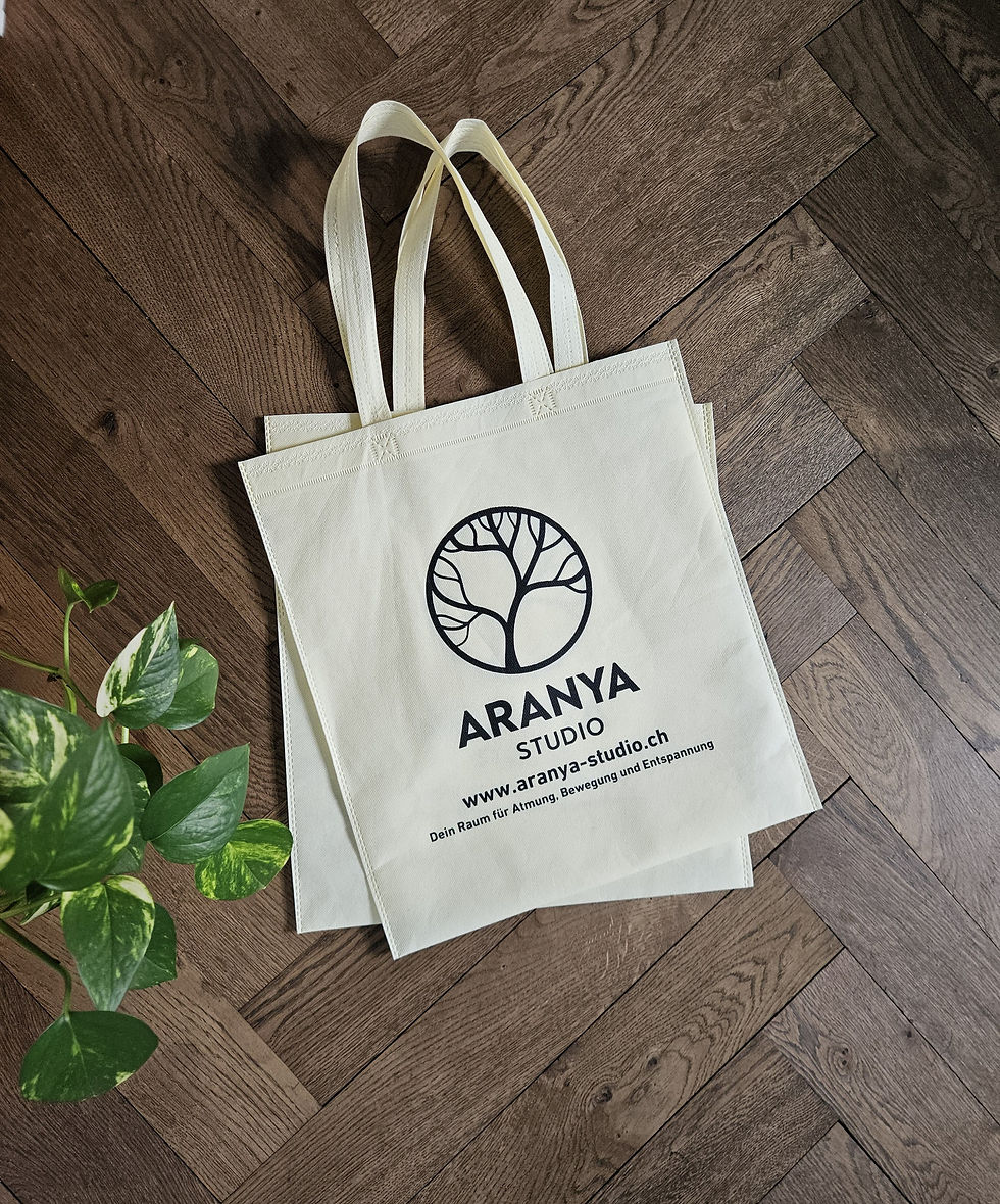 ARANYA Tasche mit Logo für den leichten Einkauf