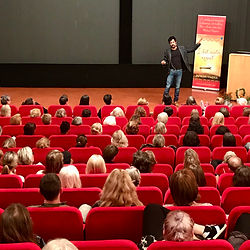 The power of Ayurveda live in Zurich at the Aranya Studio