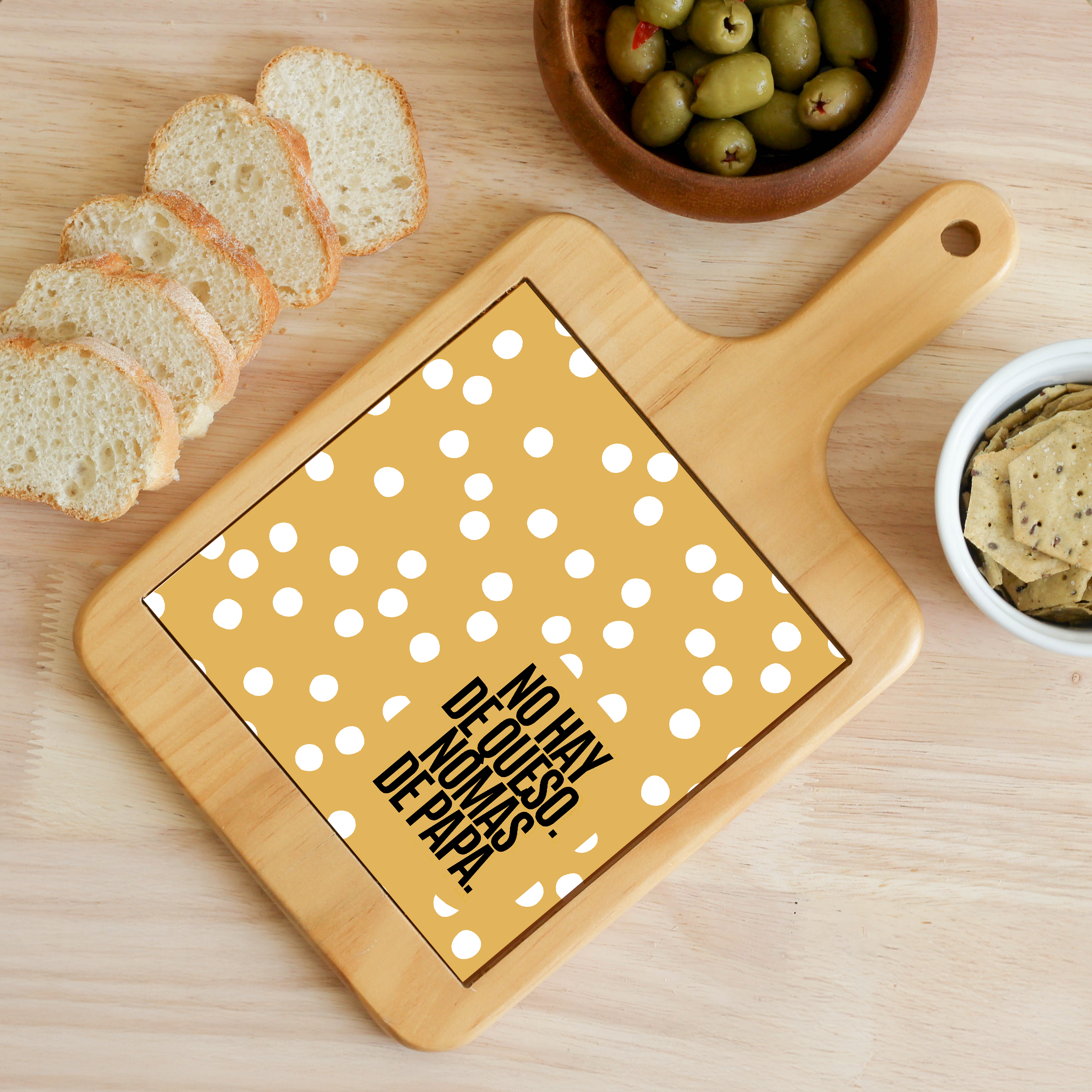 Tabla de Queso No hay de queso. Nomás de papa (Mostaza con puntos)