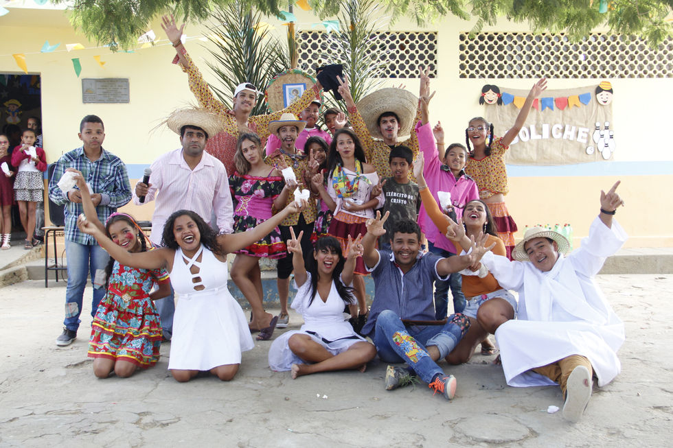 SÃO JOÃO NAS ESCOLAS