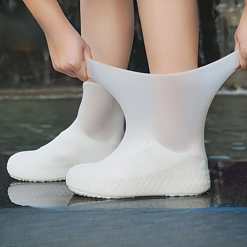 couvre chaussure pluie imperméable pour protéger vos chaussures de la pluie et des projections.