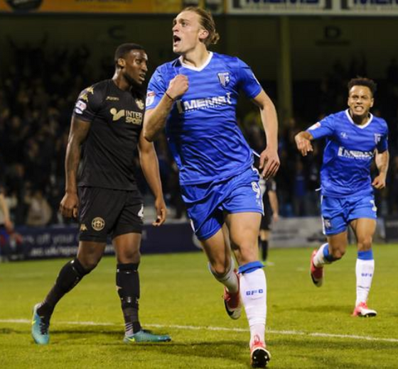 Gillingham v Peterborough