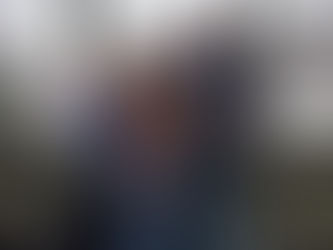 Victory 45–47 – Reviewing Fragrance in a Divided Room