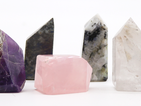 Full Moon Crystals - Top 5 Crystals for full Moon Ritual