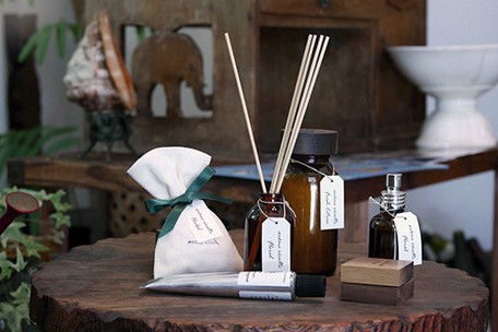 縮圖：日牌 arôme récolte 香薰護手霜