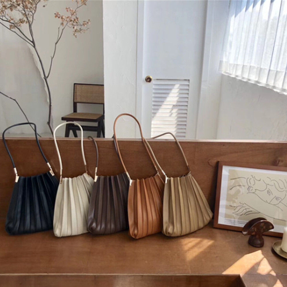 日牌 Emma エマ百褶肩背包