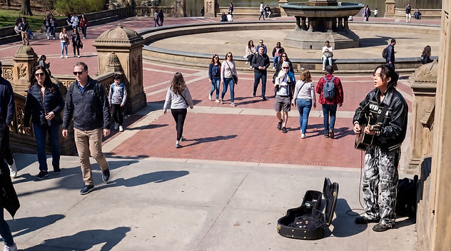 Keshi Busking.jpg