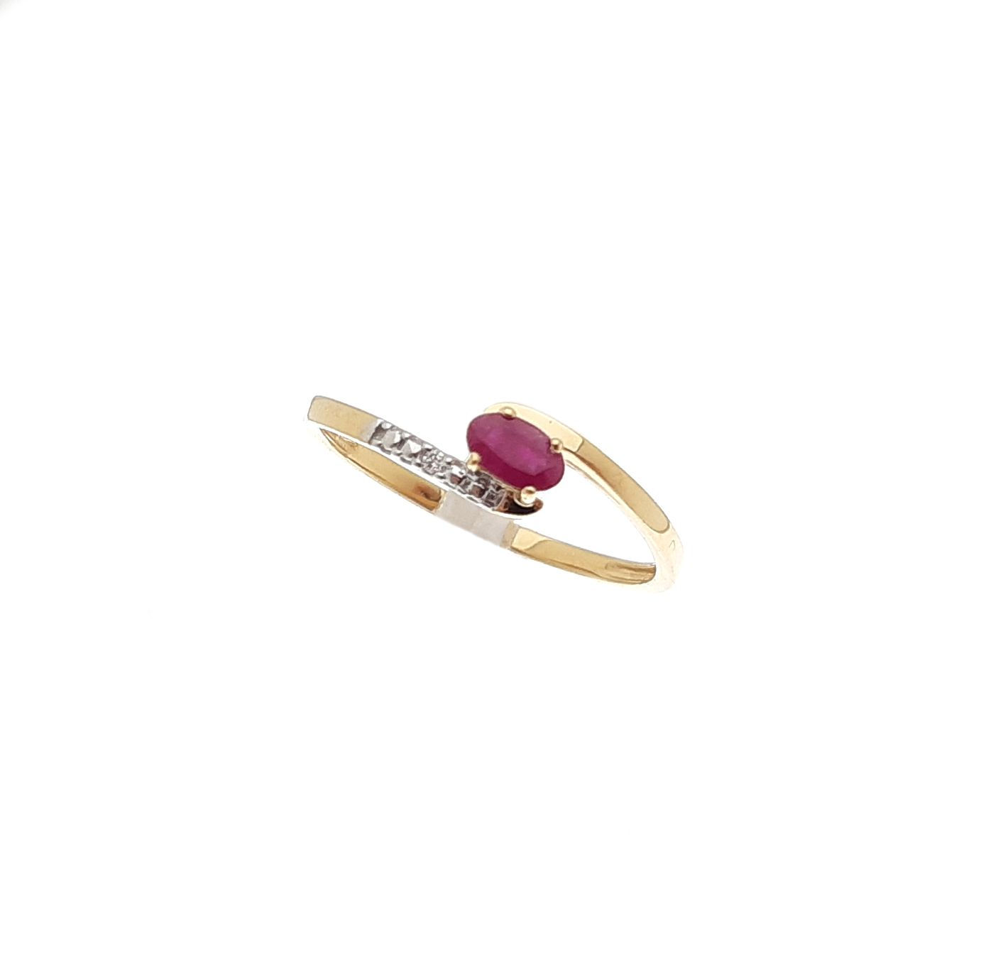 Bague or jaune rubis et diamants
