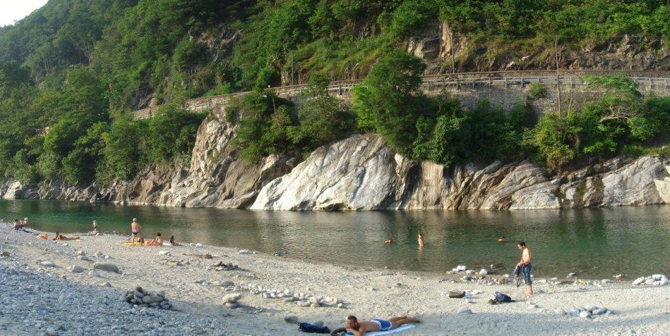 Grosszügiger Badeplatz