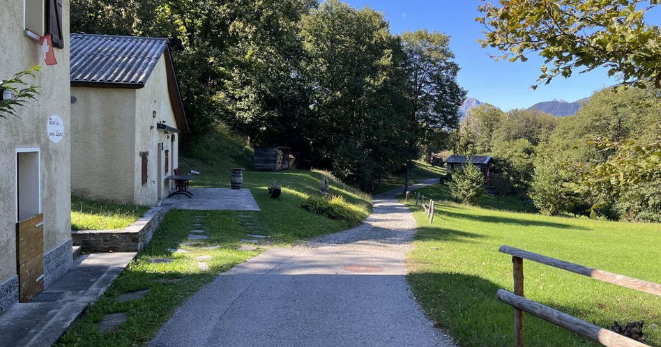 Weg beim Monte Ceneri