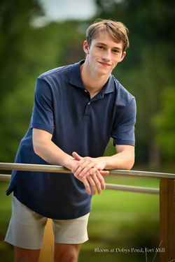 Kellogg_2027_CRHS_Seniors-39