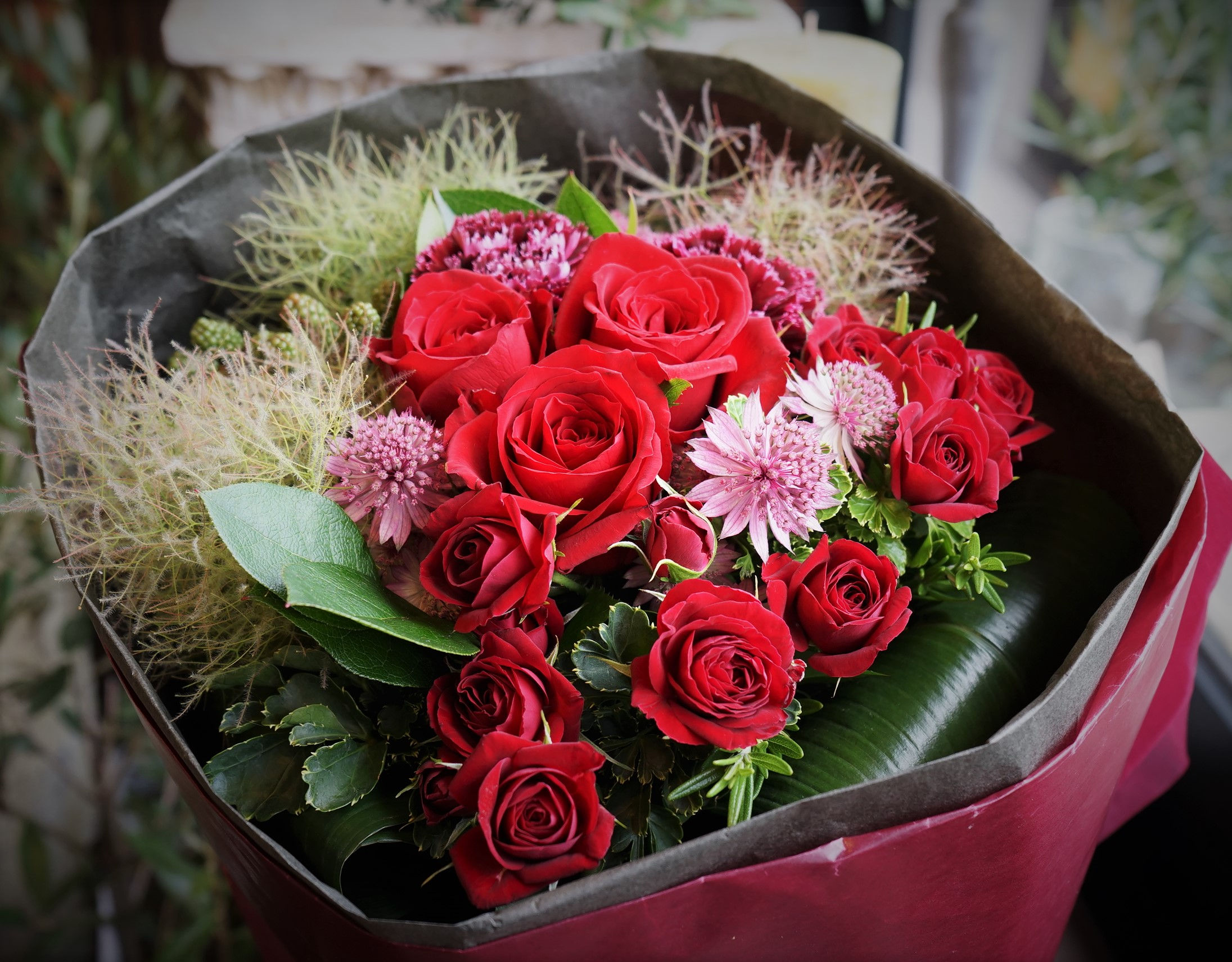 ラウンドブーケ～お任せRed系～