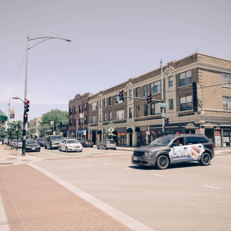 Street intersection in an area in or near Chicago, Illinois