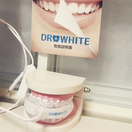 ホワイトニングのライト、売り切れました！！