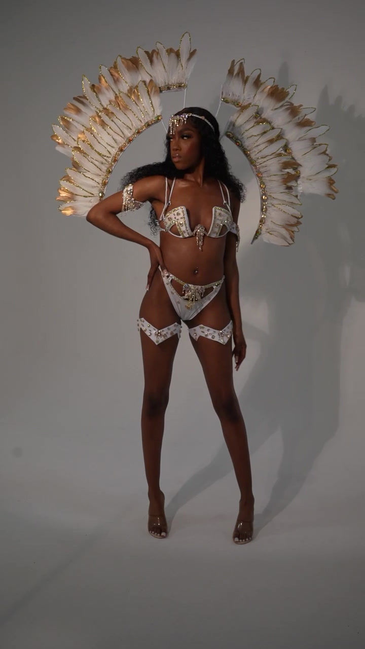 Thumbnail: LEUKOTHEA COSTUME PACKAGE