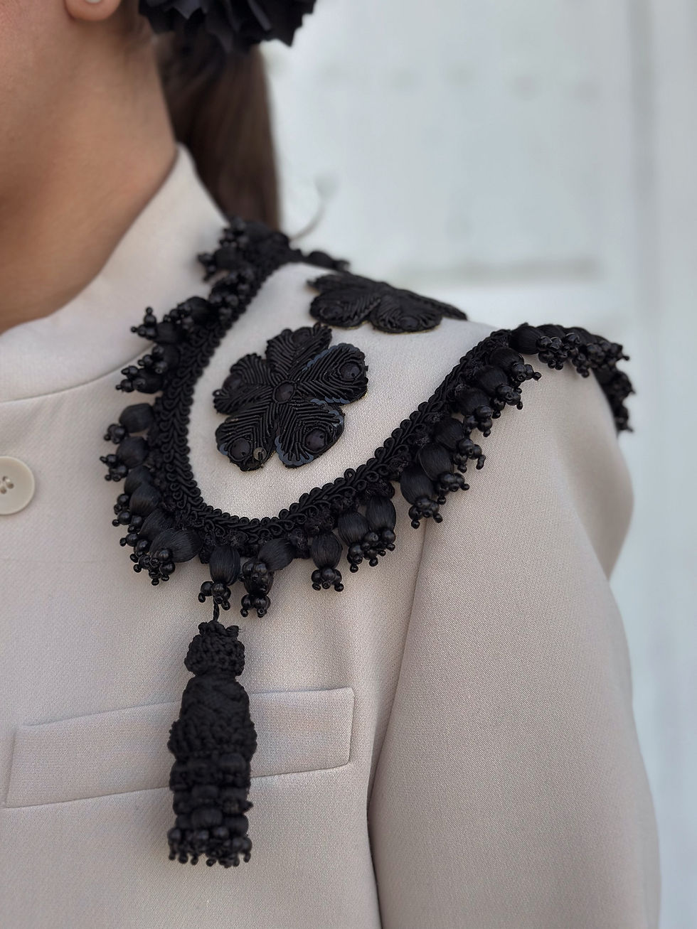 Miniatura: Chaqueta “Ma Vie” Taupe y Azabache 