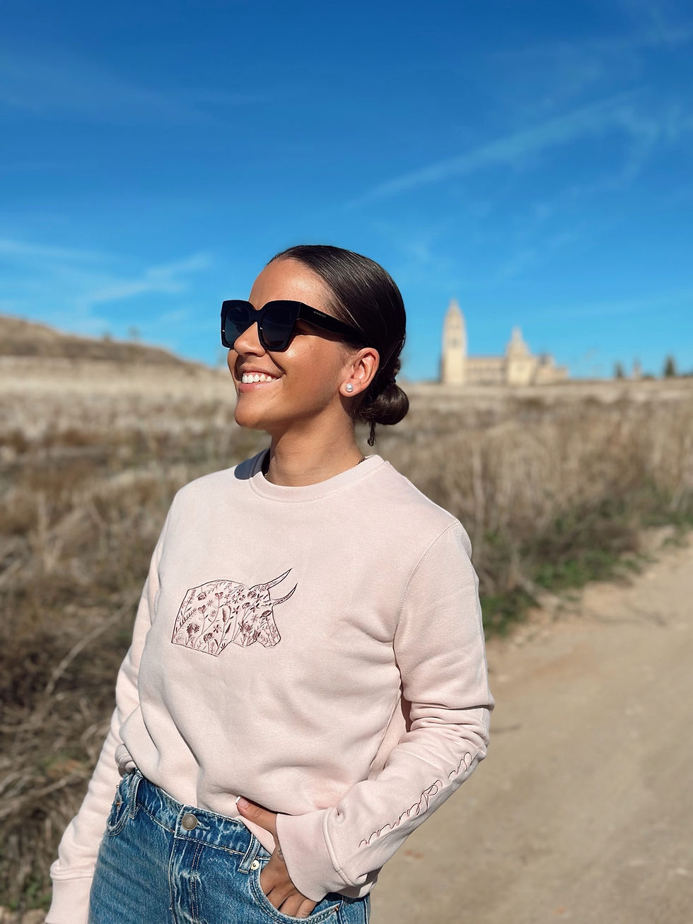 Miniatura: Sudadera Campanera Pastel 🤍