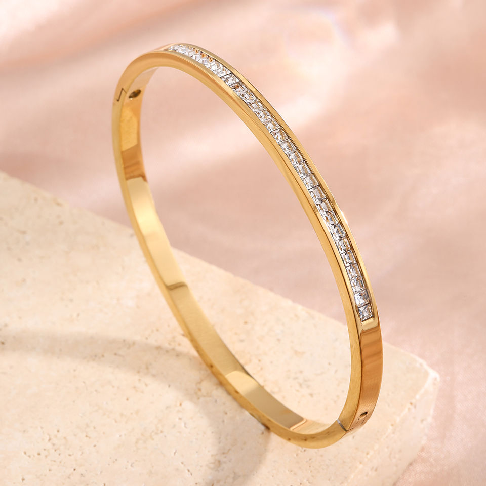 Thumbnail: Yupsk 1/3pcs 18K Gold Plated Stainless Steel Heart Bracelet Set Fashion Zirconia