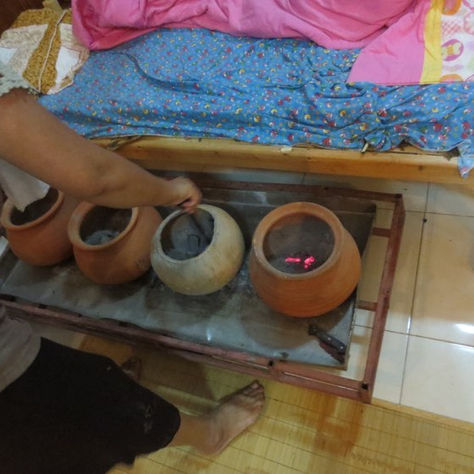 Traditional Postpartum Care in Laos 