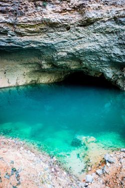 FONTAINE DE VAUCLUSE