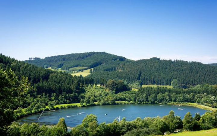 csm_Wake_and_Water_2015_Wasserski_Sommer_WakeandWater_Wasserski_Wakeboard_Hillebachsee_c0a