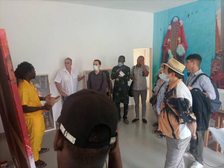 Visite de l'exposition "Re-Connexions"