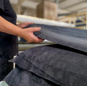 Reverse roller finishing by Tirrena Lavorazione Pelli