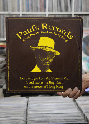 Paul的生平故事曾結集成書，在海外出版。