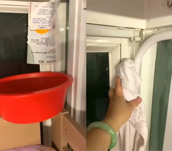大雨時，房間角落如水龍頭般不斷流出來。阿玲需要把盆放在上格床盛着流進來的雨水，以免床板發霉。