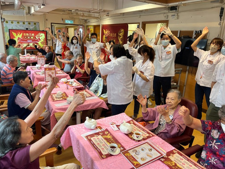 流動五感大茶樓。