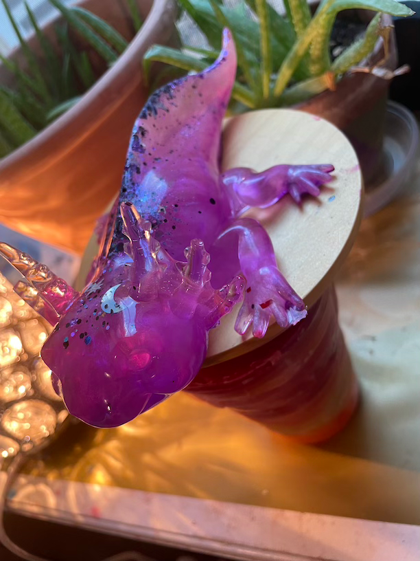 Thumbnail: Purple glass resin axolotl