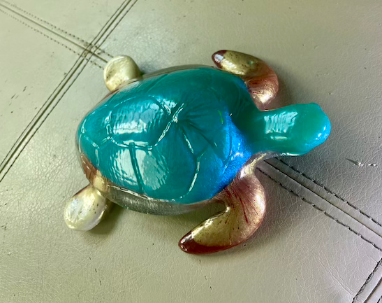 ocean blue sea turtle crystal