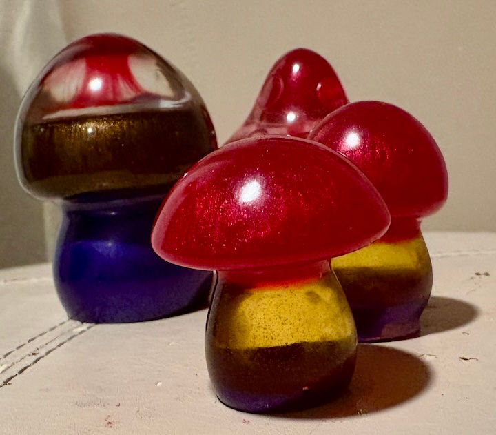 Thumbnail: decorations mushrooms