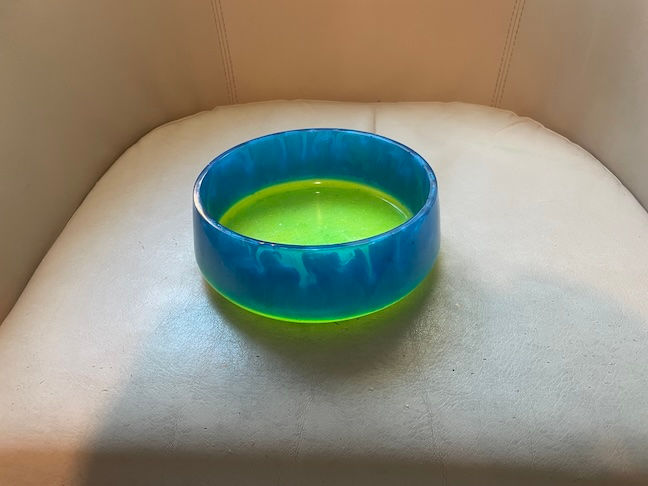 Thumbnail: Green and Blue Pet Food Bowls