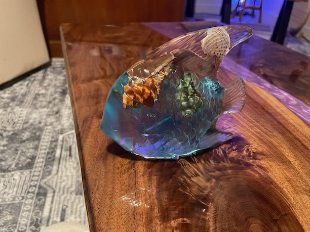 Thumbnail: glass animals angel fish