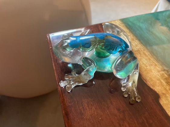 Thumbnail: Clear glass resin frog with blue flowers