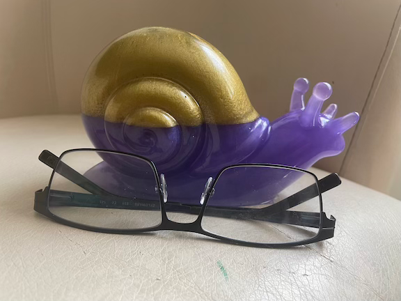 Thumbnail: purple and gold snail glasses reference