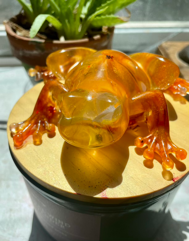 Thumbnail: decorative frog yellow