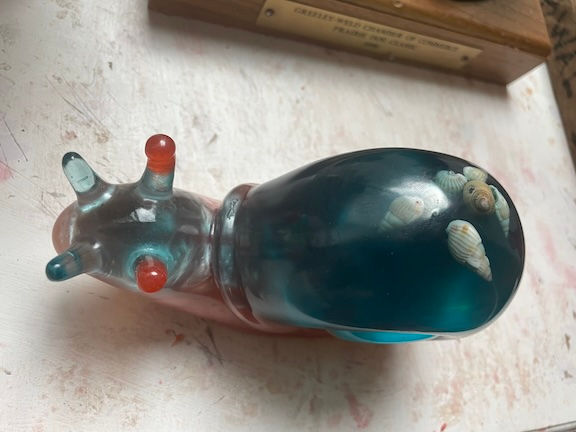 Thumbnail: resin snails