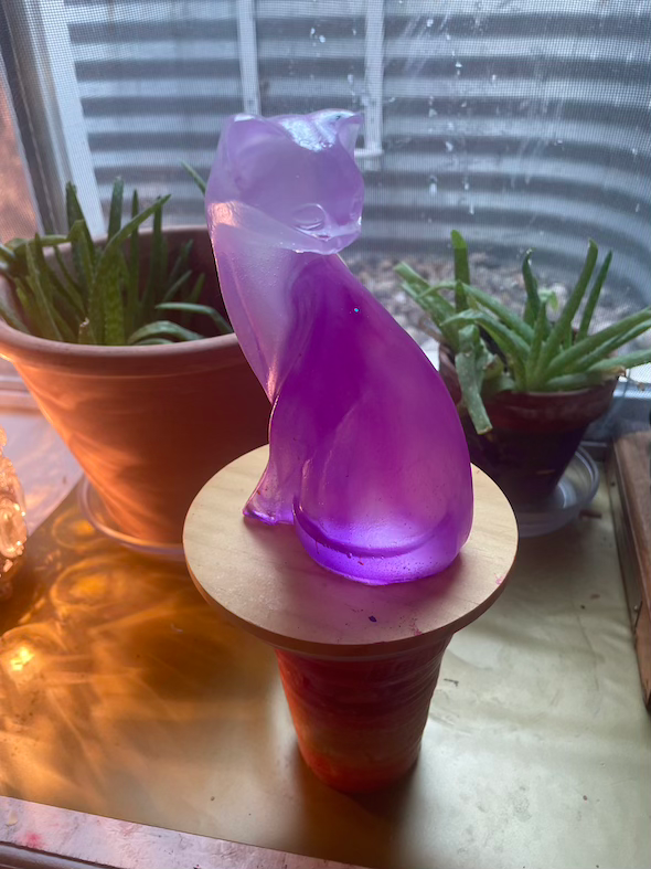 Thumbnail: Purple glass resin cat statue