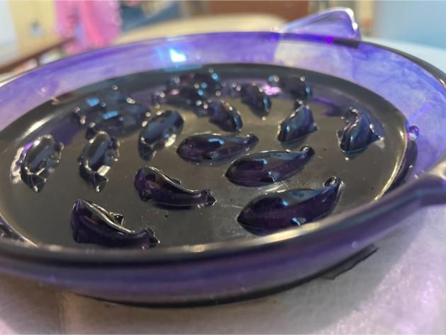 Thumbnail: slow feed cat bowl