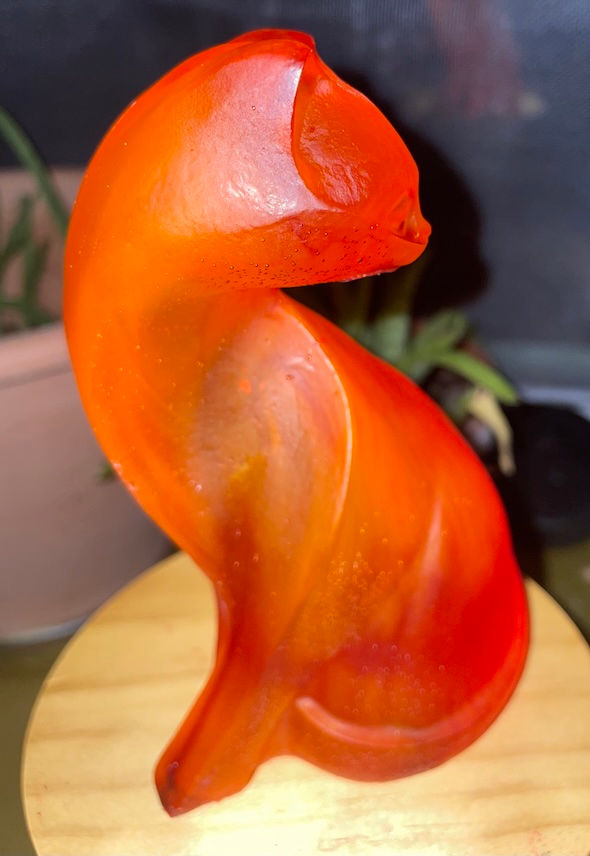 Thumbnail: Bright Orange Cat Figurine