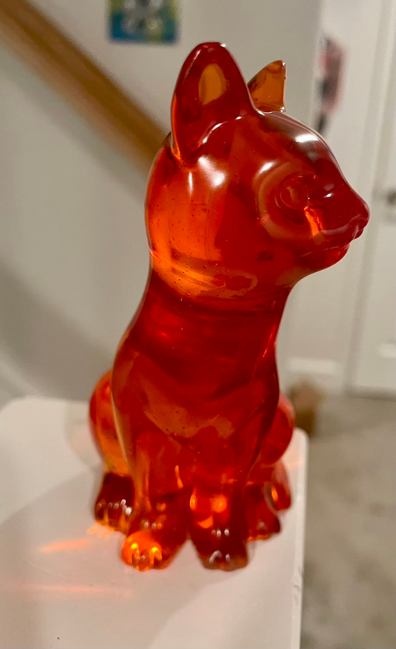 Thumbnail: glass cat figurine