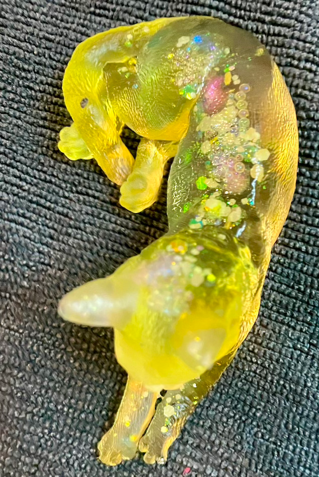 glass cat yellow
