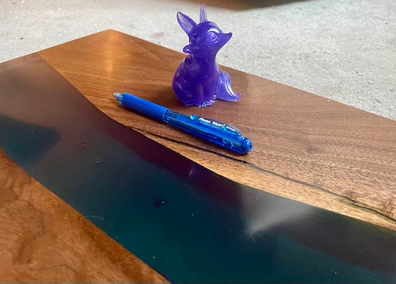 Thumbnail: fox figurine