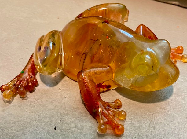 Thumbnail: frog decoration glass