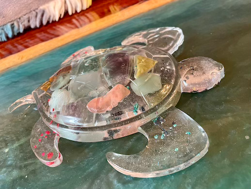 Thumbnail: sea turtle decoration