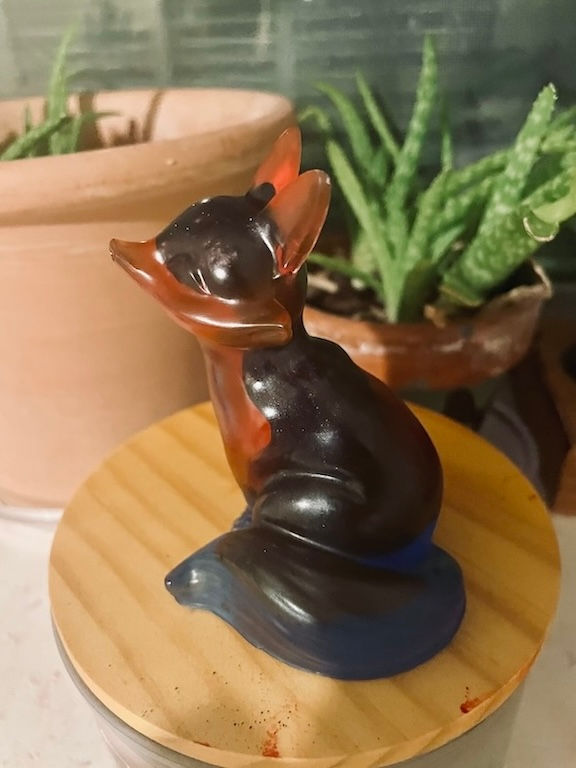 Thumbnail: glass fox blue red